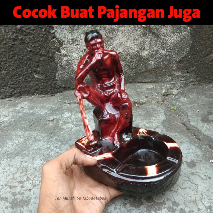 asbak unik pajangan asbak antik hiasan asbak karakter Petani yang unik