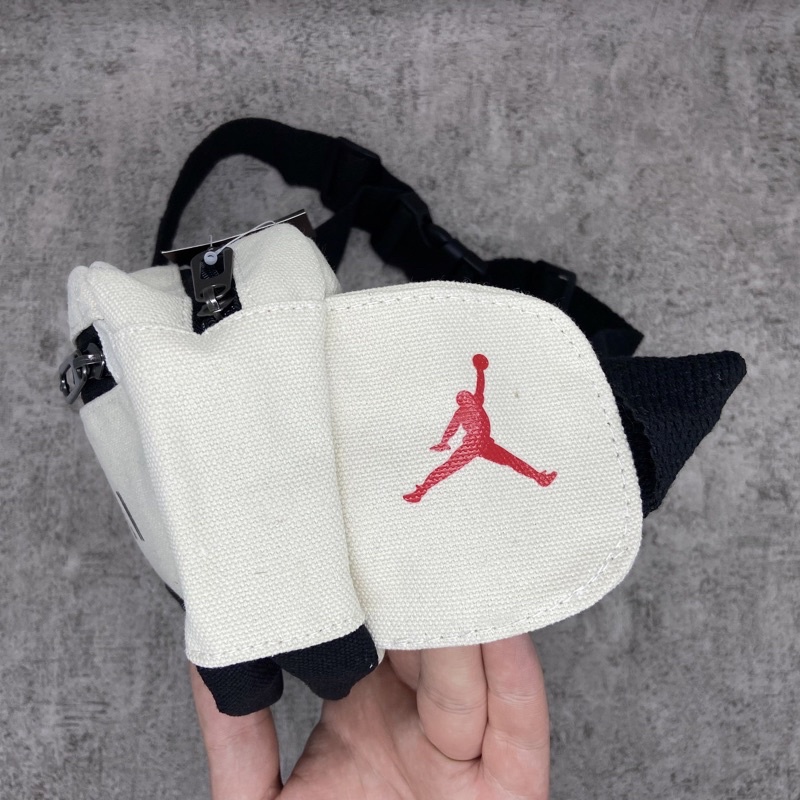 AIR JORDAN CROSSBODY WAISTBAG DOUBLE LOGO / TAS PINGGANG JORDAN DOUBLE LOGO