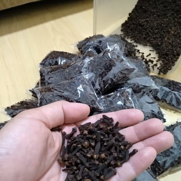 

Langsung Order Cengkeh Kering 50gr / Spices / Biji / Bunga Cengkih / Rempah Limited