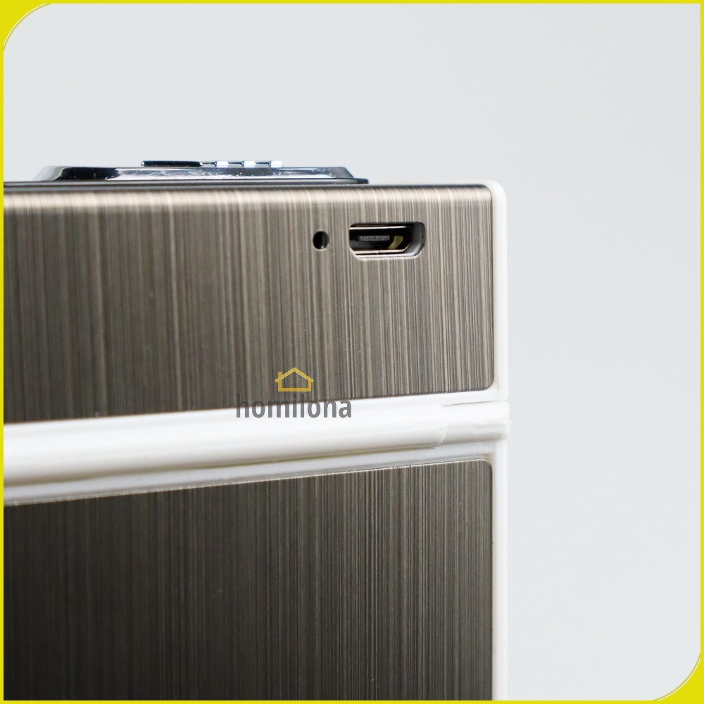 Kotak Rokok 20 Slot dengan Korek Elektrik Pyrotechnic - Firetric YJ110 - Black