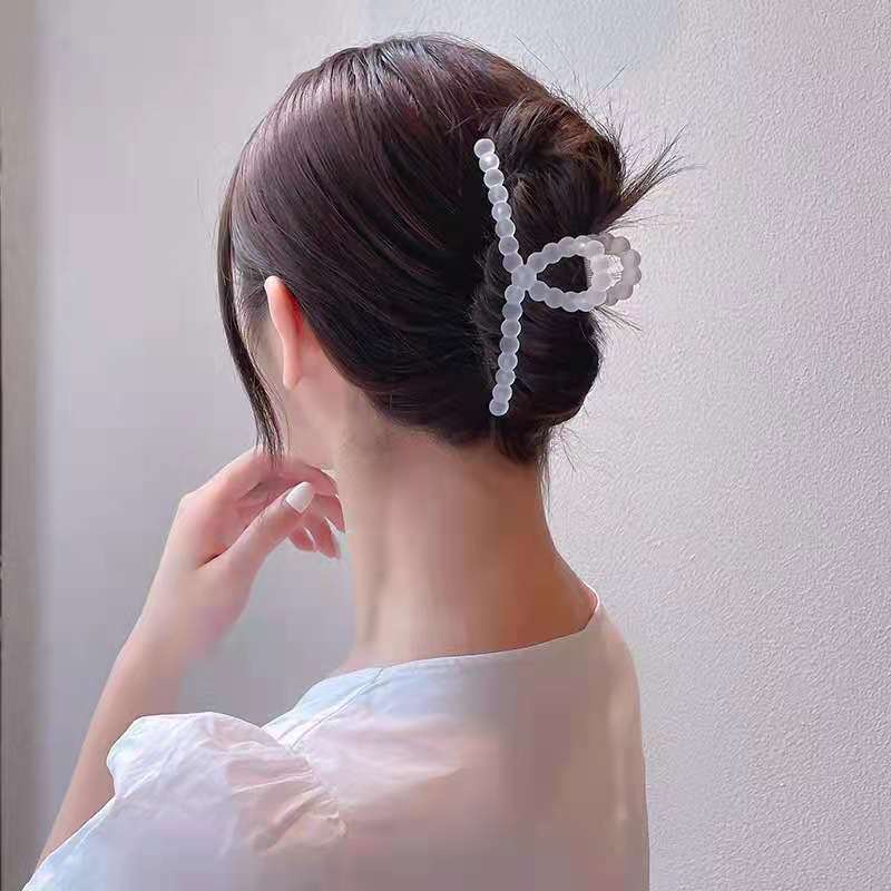 Jepit Rambut Wanita Model Cakar Kepiting Besar Warna Permen Transparan Frosted Gaya Korea Untuk Musim Panas