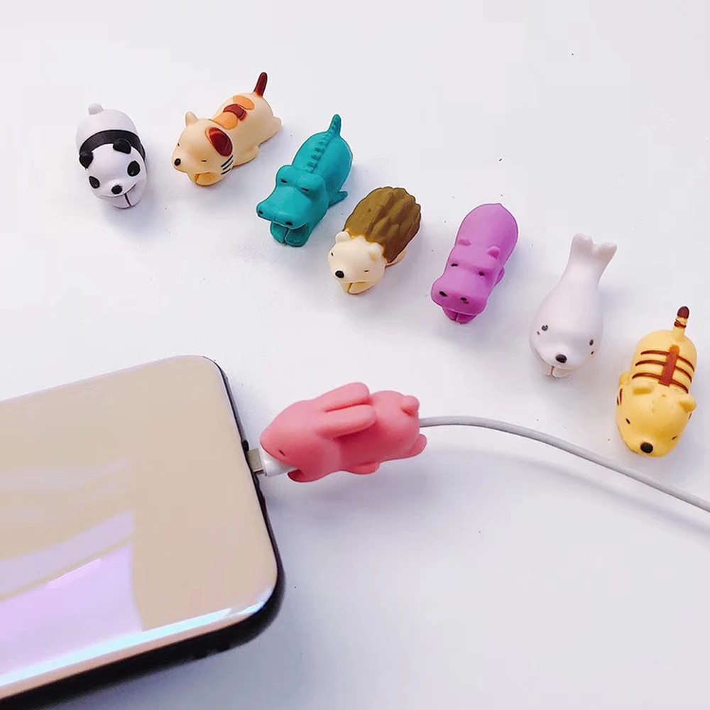 Lanfy Pelindung Kabel Data / Charger / Earphone Bentuk Kartun Hewan Lucu