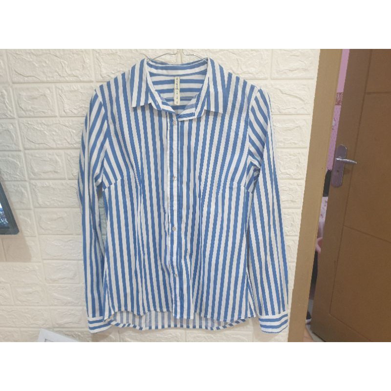 Kemeja Salur Stradivarius Preloved