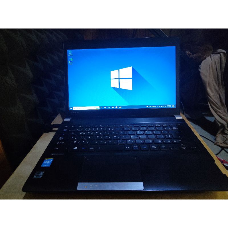 Toshiba dynabook R734 core i5 gen 4