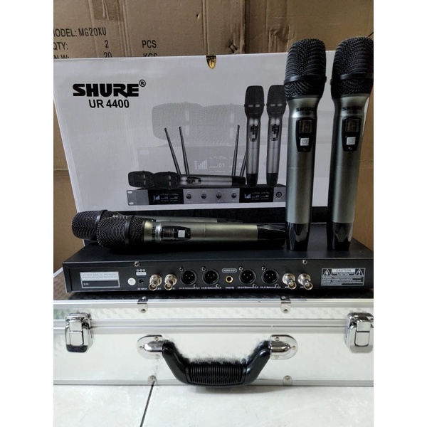 MIC WIRELESS SHURE UR4400 4 MIC HANDHELD WIRELESS BISA UBAH FREKUENSI