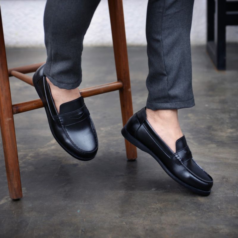 DTS - SEPATU FORMAL PRIA CASUAL DINAS PERKANTORAN PESTA NIKAHAN GAYA TRENDY KEKINIAN KULIT PU ASLI ORIGINAL BLACK BROWN TERLARIS MURAH - SepatuFormal Pantofel Pria Resmi Formal Hitam Coklat Kantor Kuliah Kasual Gereja Kondangan Kerja PNS Guru