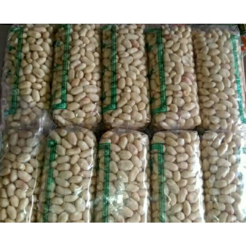 

kacang tanah kupas mentah perbungkus