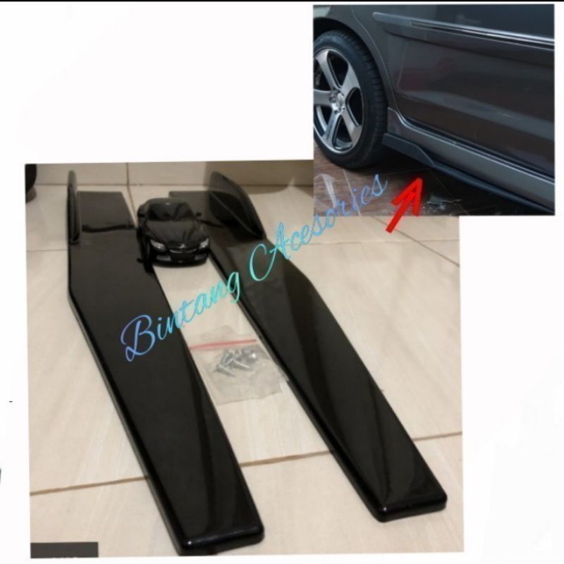 Winglet Samping Variasi Samping Bawah Mobil RUSH TERIOS Hitam Glosy