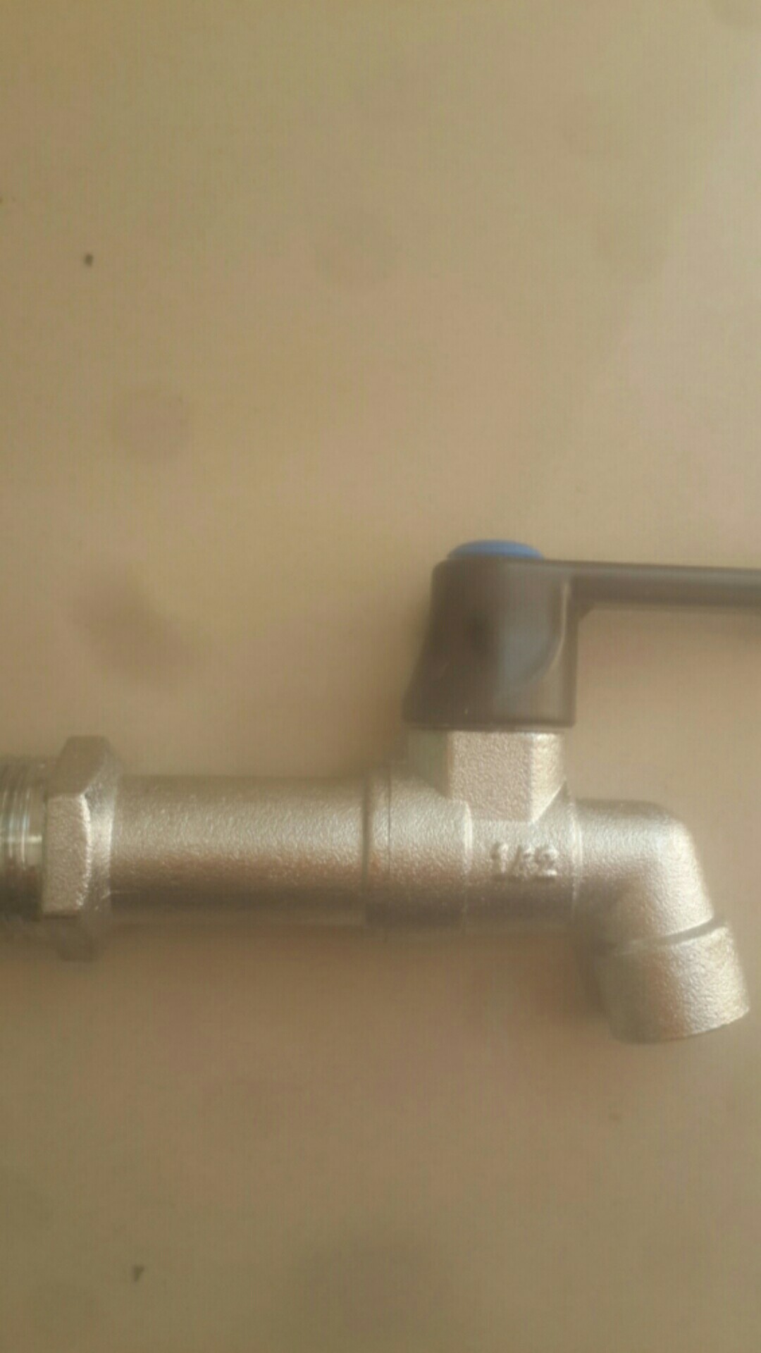 Kran Tembok / Kran Taman Onda Bl 1/2