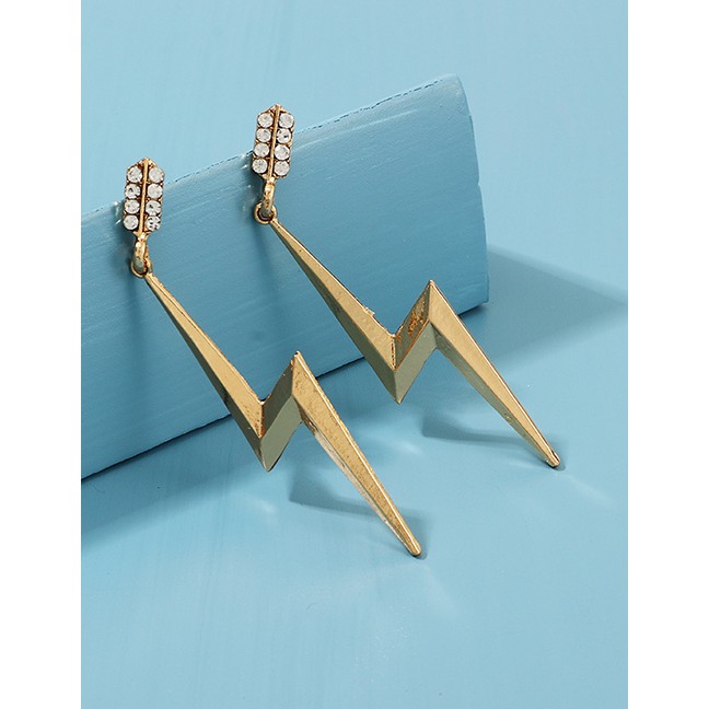 LRC Anting Tusuk Fashion Gold Alloy Lightning Diamond Earrings D28042