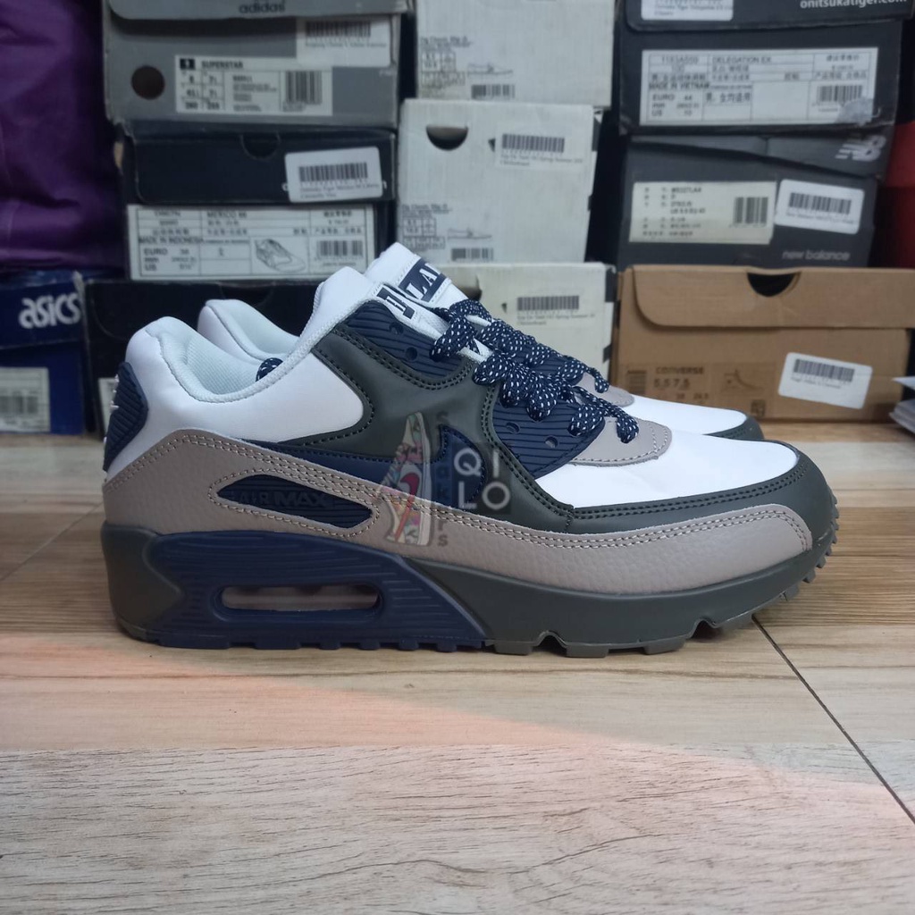 nike air max 90 lahar escape blue