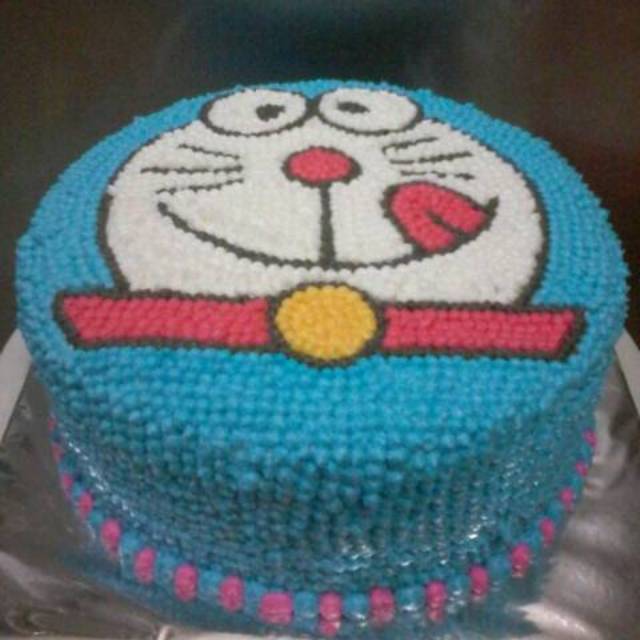 

Kue Ulang Tahun blackforest 20Cm Doraemon