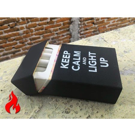 Cover Kotak Rokok Silicone Motif Keep Calm and light Up Black Grab Medan