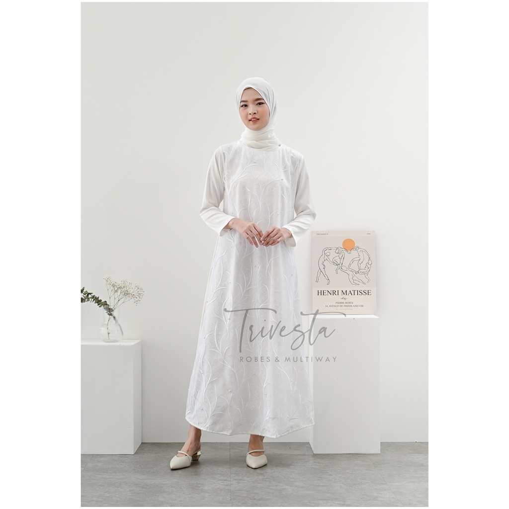 Dress Inner Brokat Krah Bulat Satin- WHITE-Bisa untuk Hijab Bride