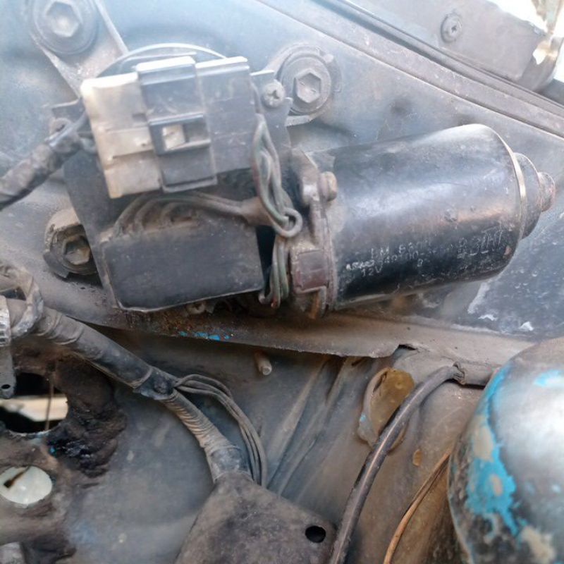 dinamo wiper elite & ford laser GL