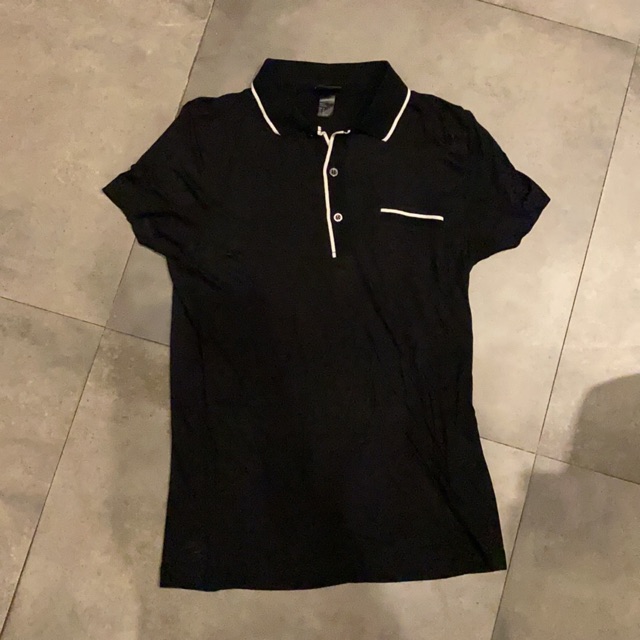 Hem kaos h&m hitam pria bahan adem
