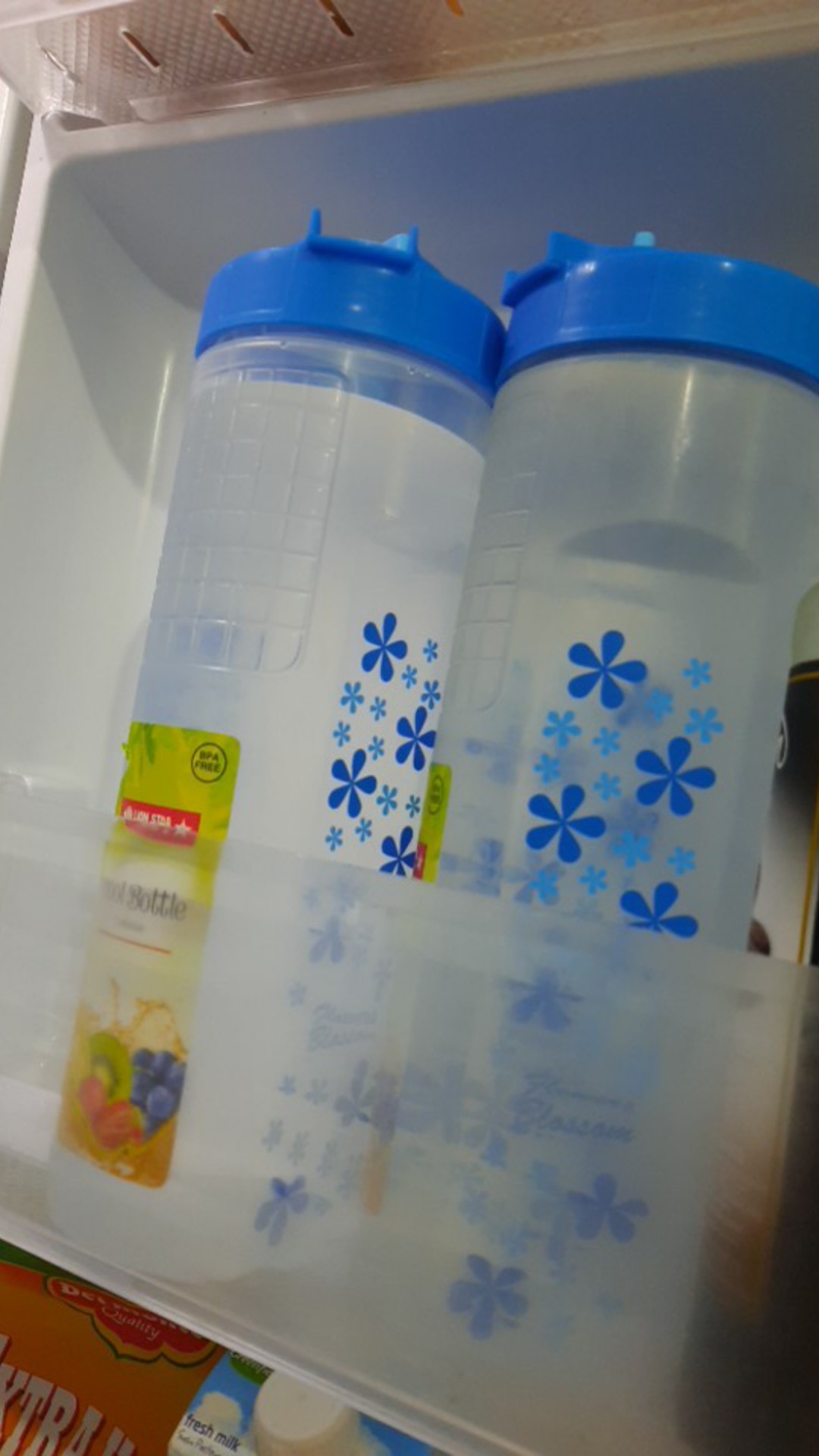 J-1 Botol Kulkas Jumbo Cooler 1,7 Liter