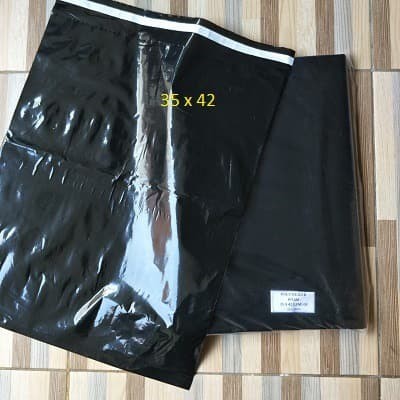 

Polymeiler Hitam/ plastik Pollymailer/ kantong plastik packing 35 x 42 cm