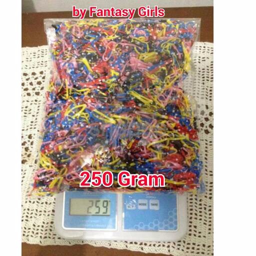 

barang bagus Karet Kuncir Jepang berat 250 gram isi 5500 6000 karet