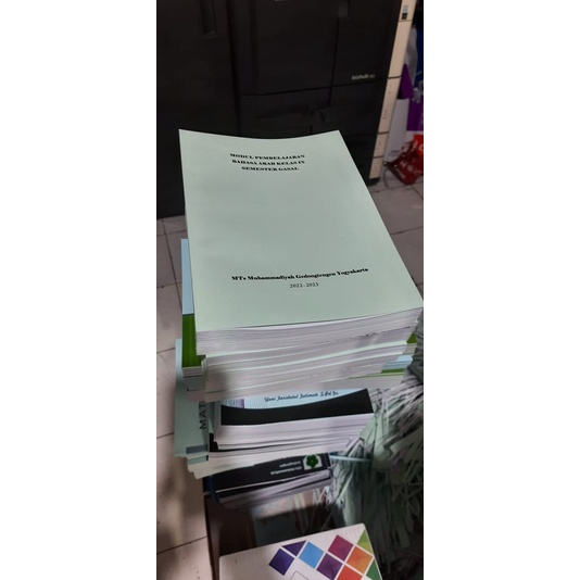 

JILID LEM atau binding (lem panas)