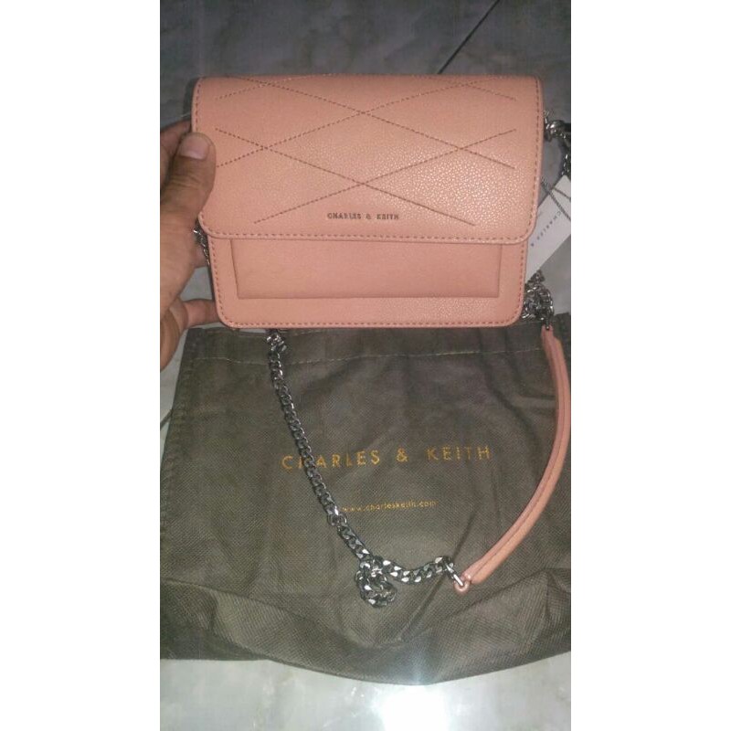 preloved tas Charles&keith