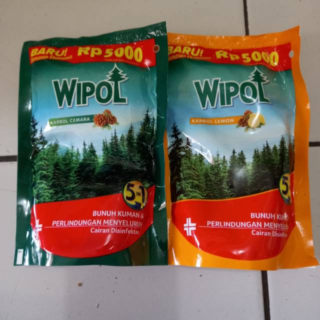 Cairan desinfektan/pembersih lantai wipol