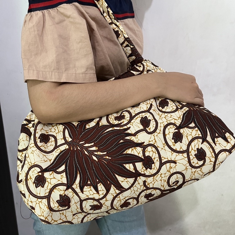 Travel Bag / Duffle Bag / Tas Travel Lipat Batik Besar