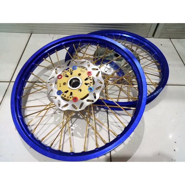 Velg Jari Jari Komplit Ring 17 Vario - Vario125 - Vario150 - Beat - Scoopy - ScoopyNew