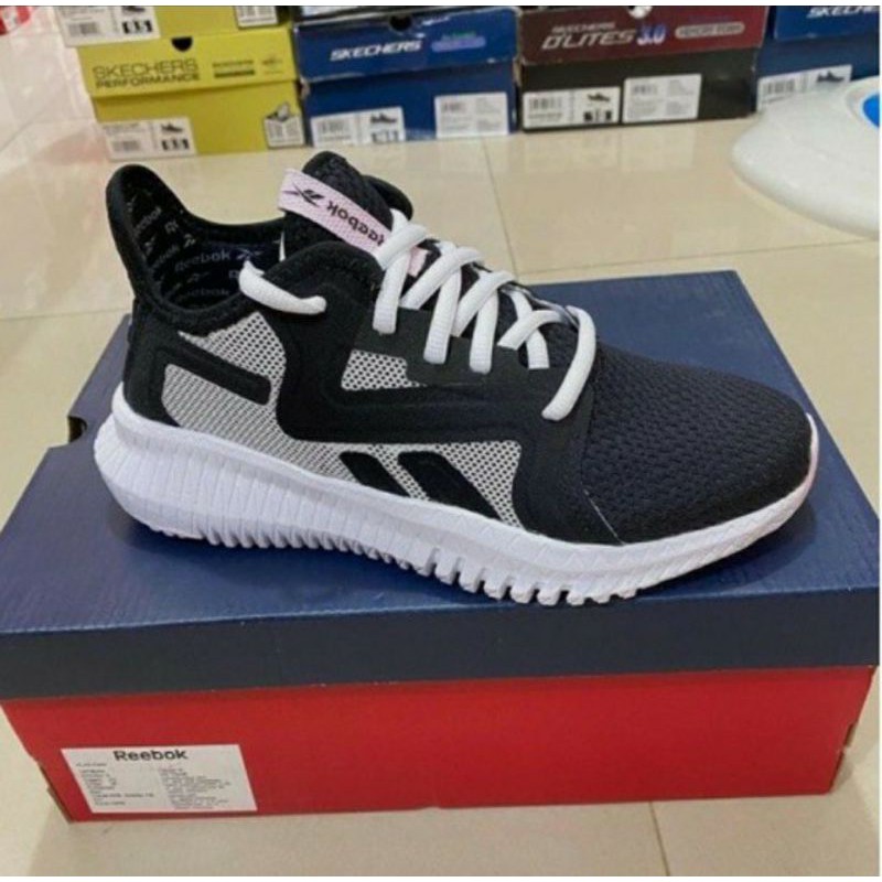 REEBOK EH 3386 BY SPORT STATION ORIGINAL