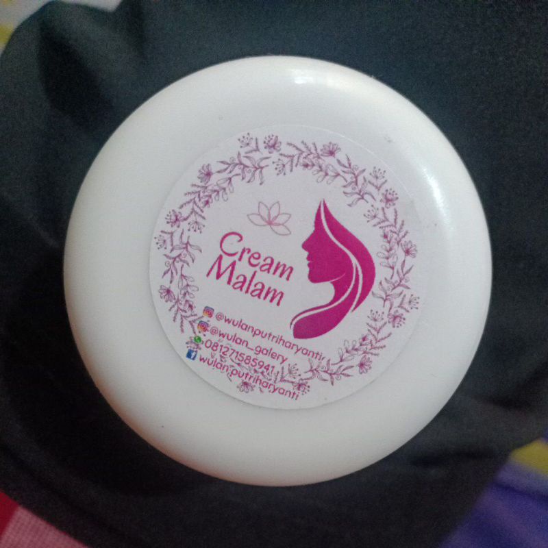 cream farmasi siang malam flek