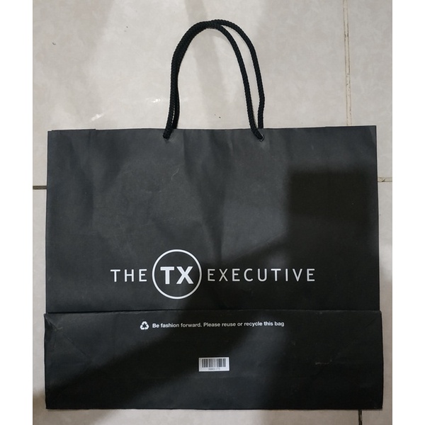 

Tas Karton Paperbag The Executive