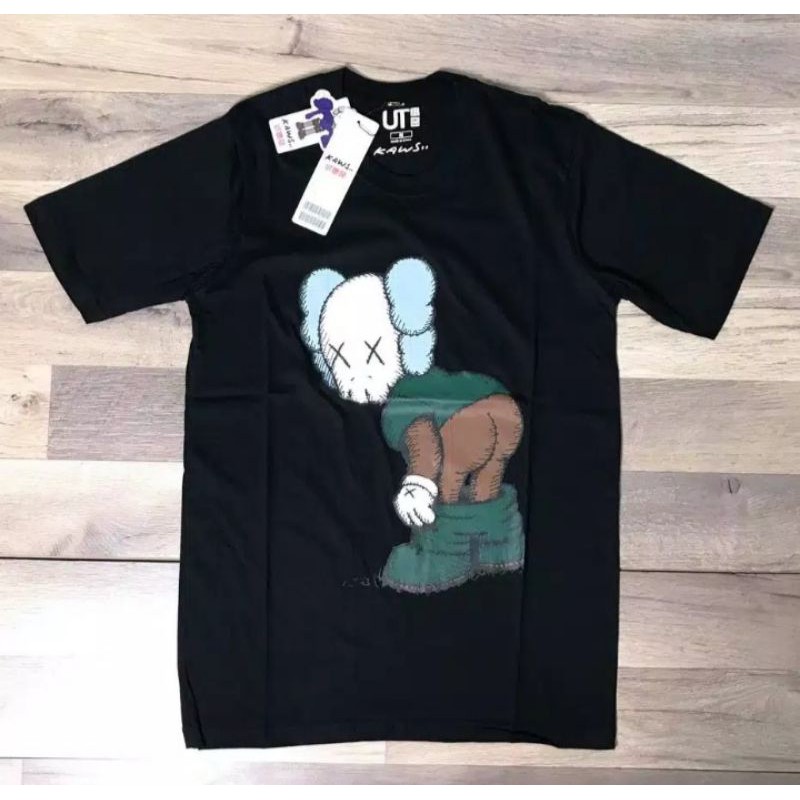 Kaos UNIQLO × KAWS ( SUMMER UT & MOCK )