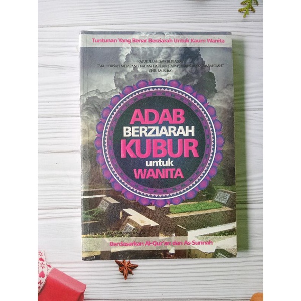 Buku ADAB BERZIARAH KUBUR UNTUK WANITA