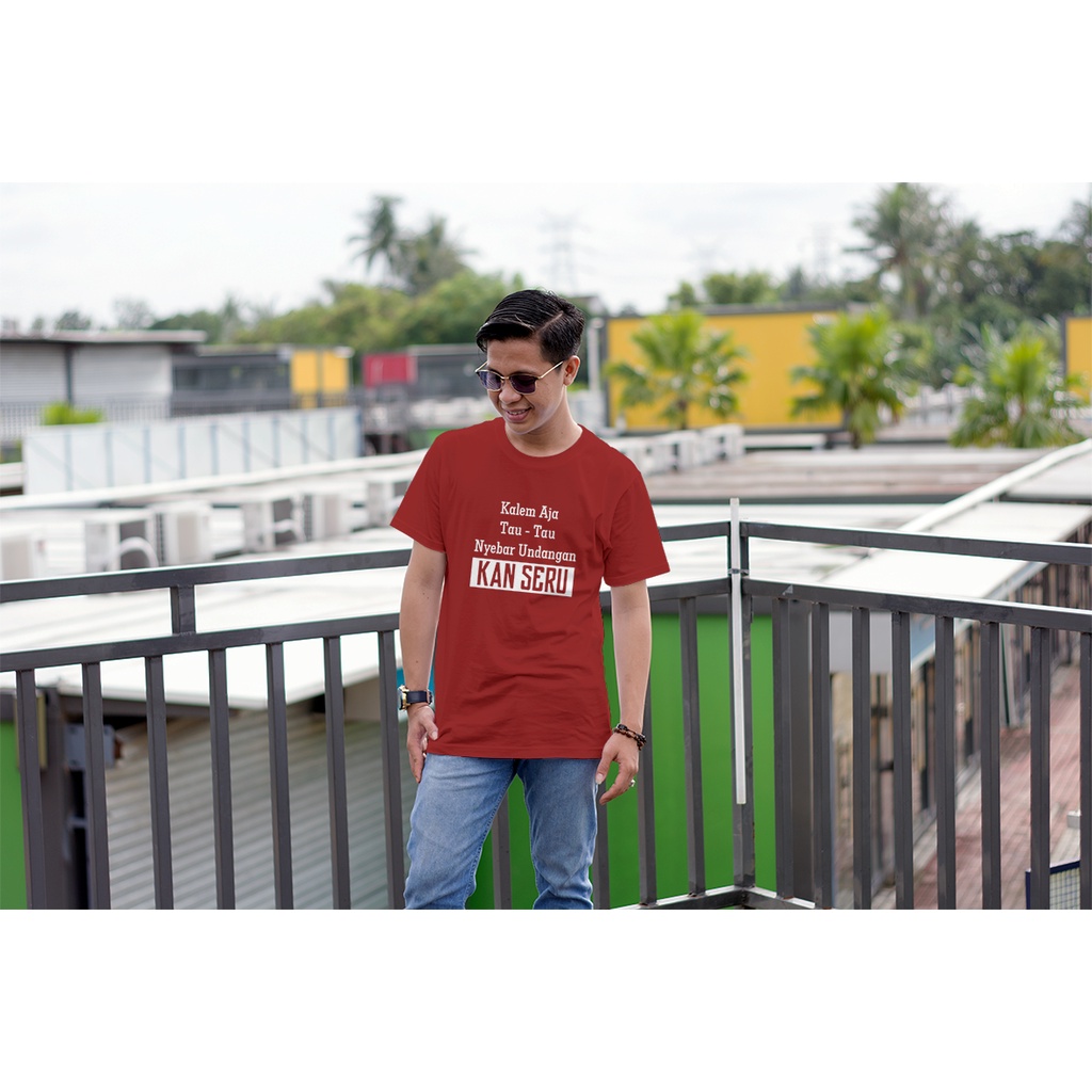 Kaos Distro Pria . Kalem Aja