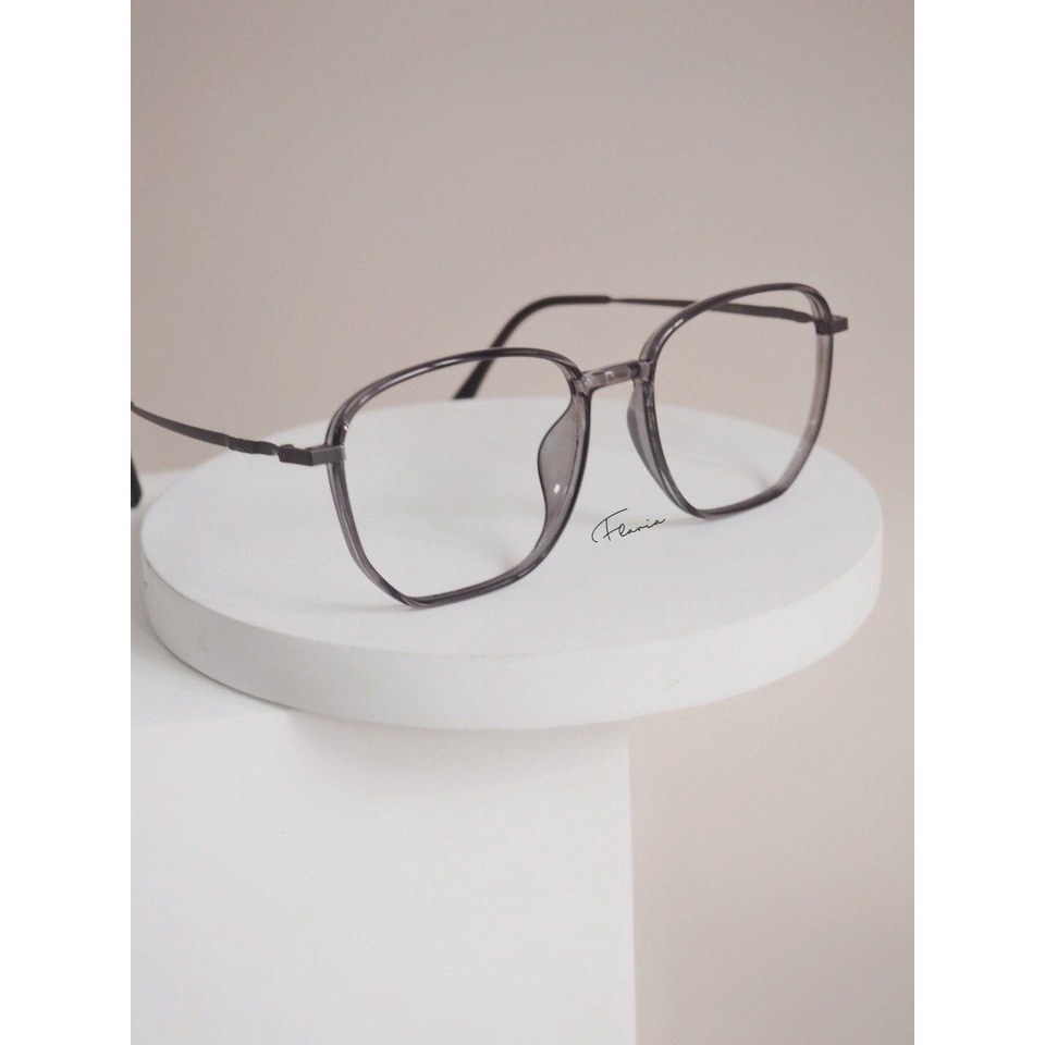 Flavia Eyewear - Kacamata Nicole Square Plastic (custom minus, photochromic, blueray, bluechromic dan photobrown)