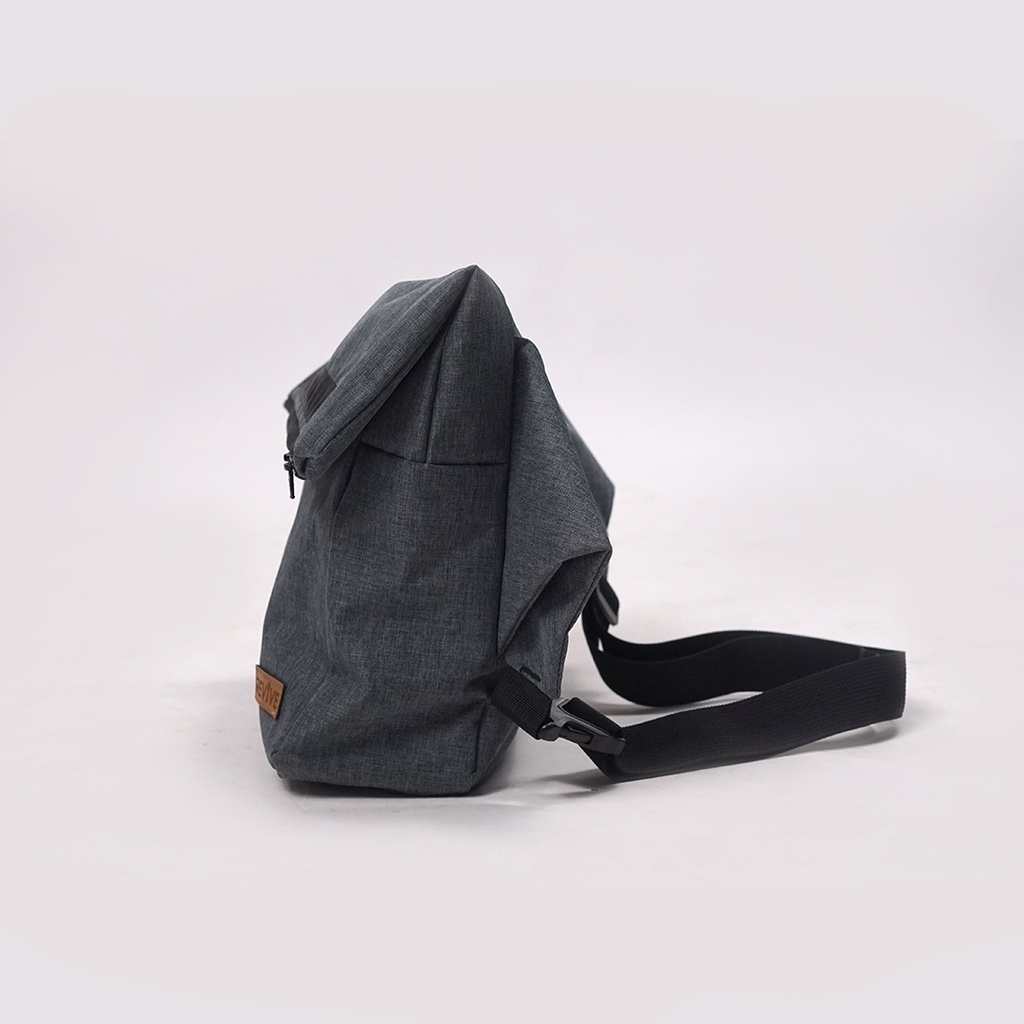 REVIVE Atlas Tas Selempang Pria | Sling Bag