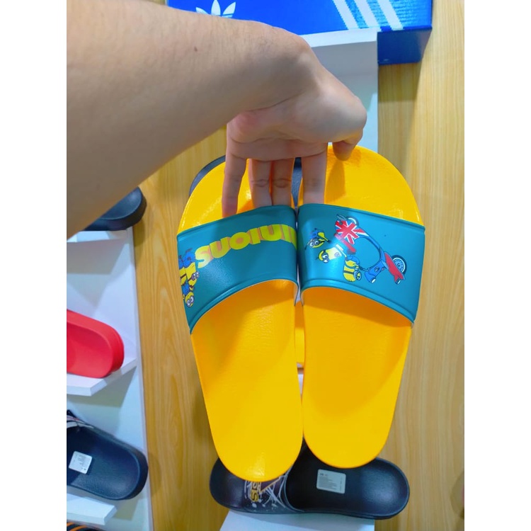 BEST SELLER SANDAL Slop Pria MInIons Premium