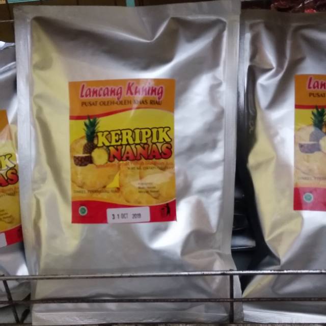 

Keripik nanas kering oleh oleh khas pekanbaru riau packing kecil