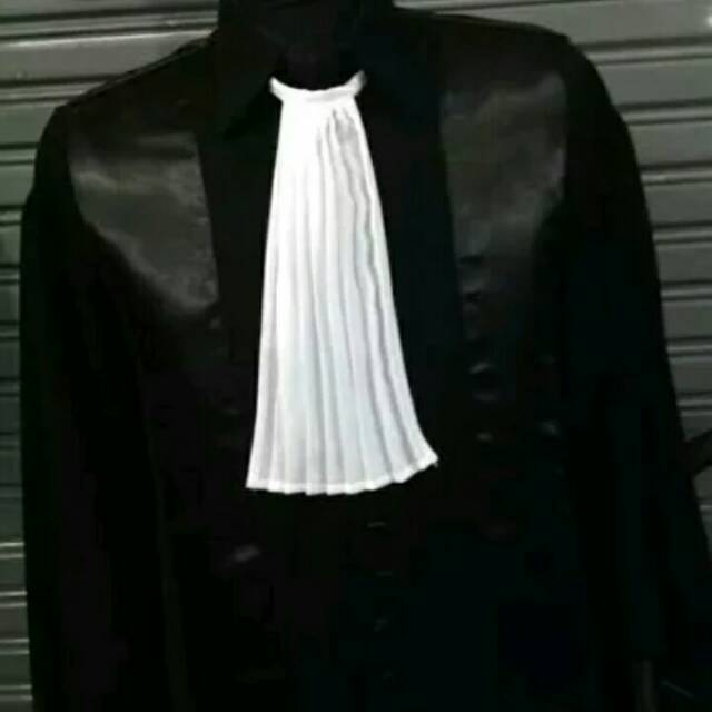 toga wisuda  toga advokat toga pengacara