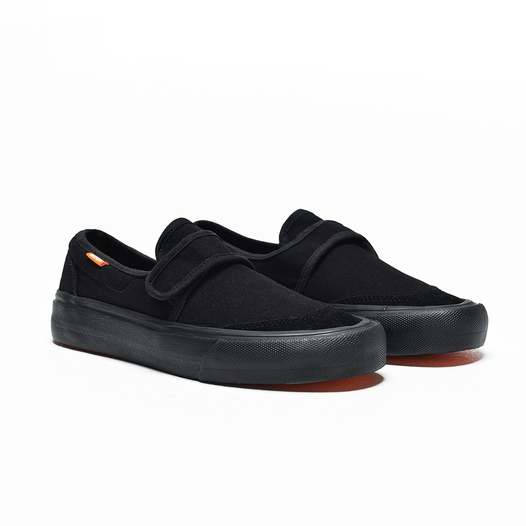 WISED | WAVE | VELCRO SHOES