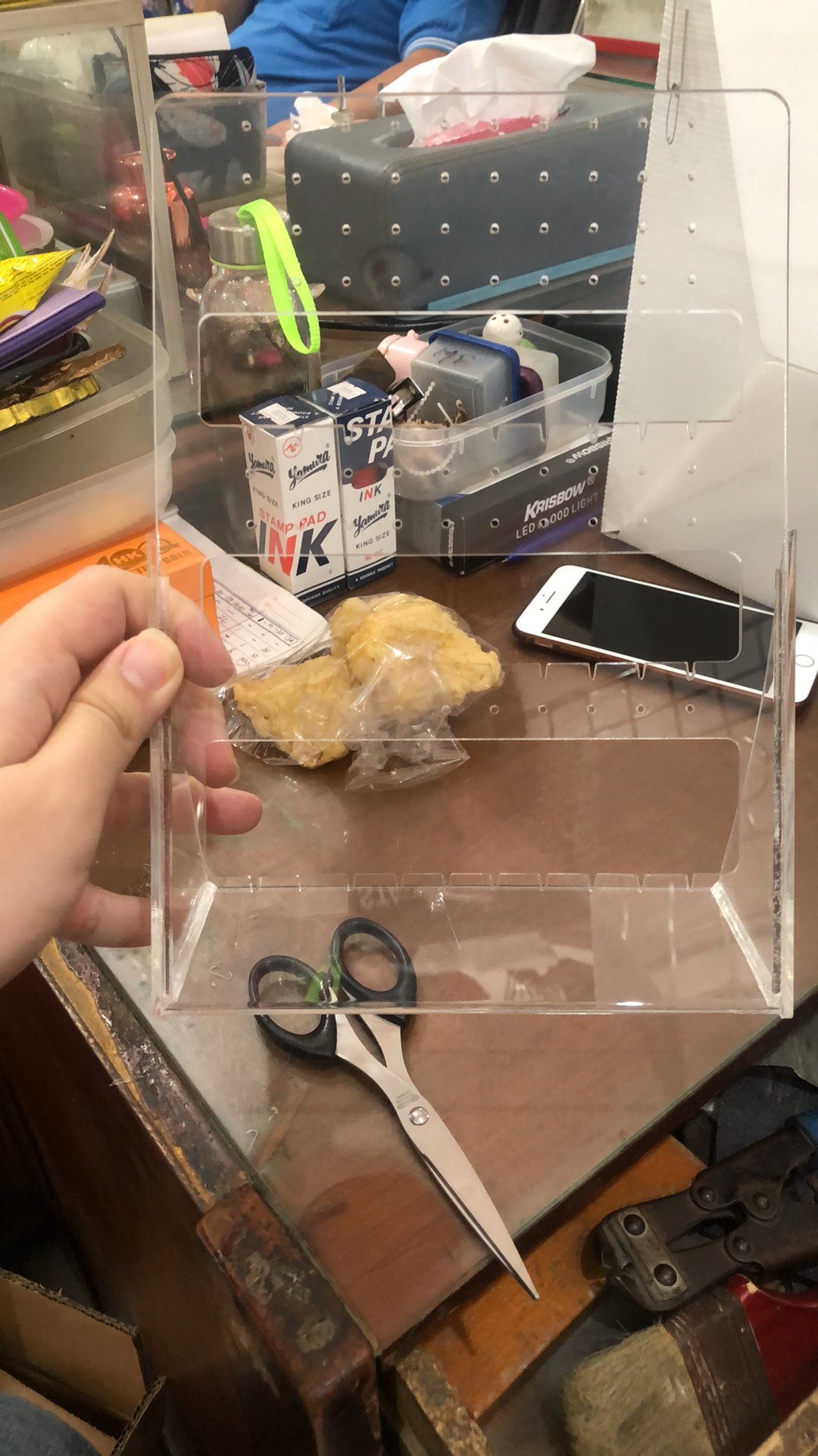 Accessories Display Stand ( Acrylic Anting Meja )