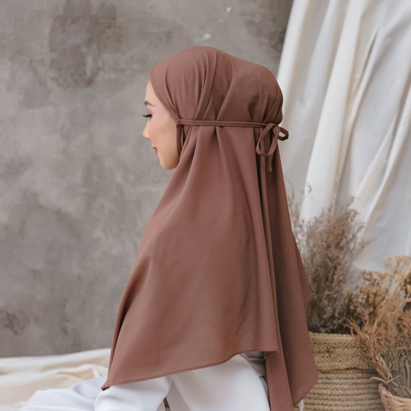 BERGO AMIRA SIZE L BESAR / KHIMAR TALI MENUTUP DADA DAN PUNGGUNG