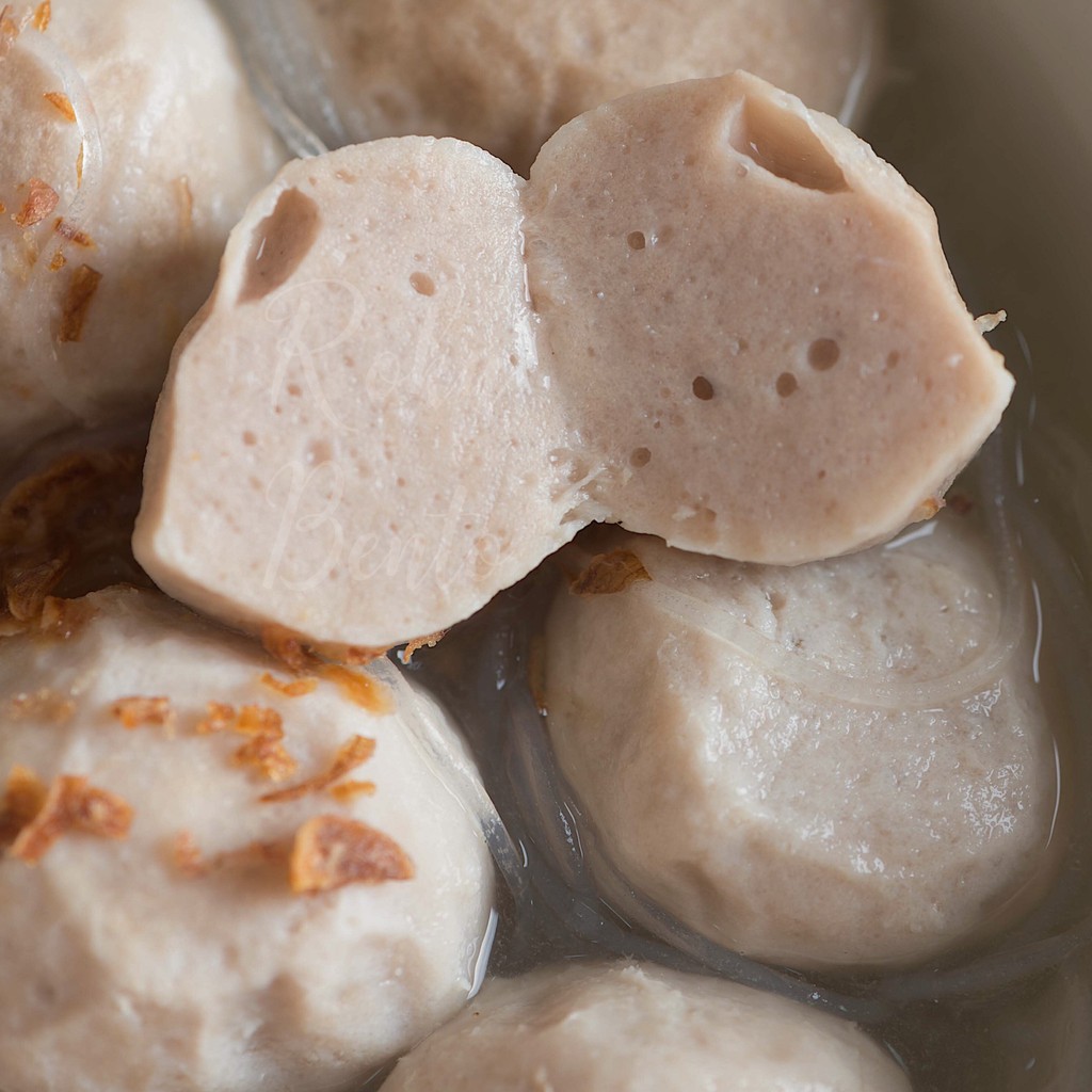 

Bakso Sapi Halus Roku Bento BSD isi 10 Pcs Frozen Baso Siap Masak