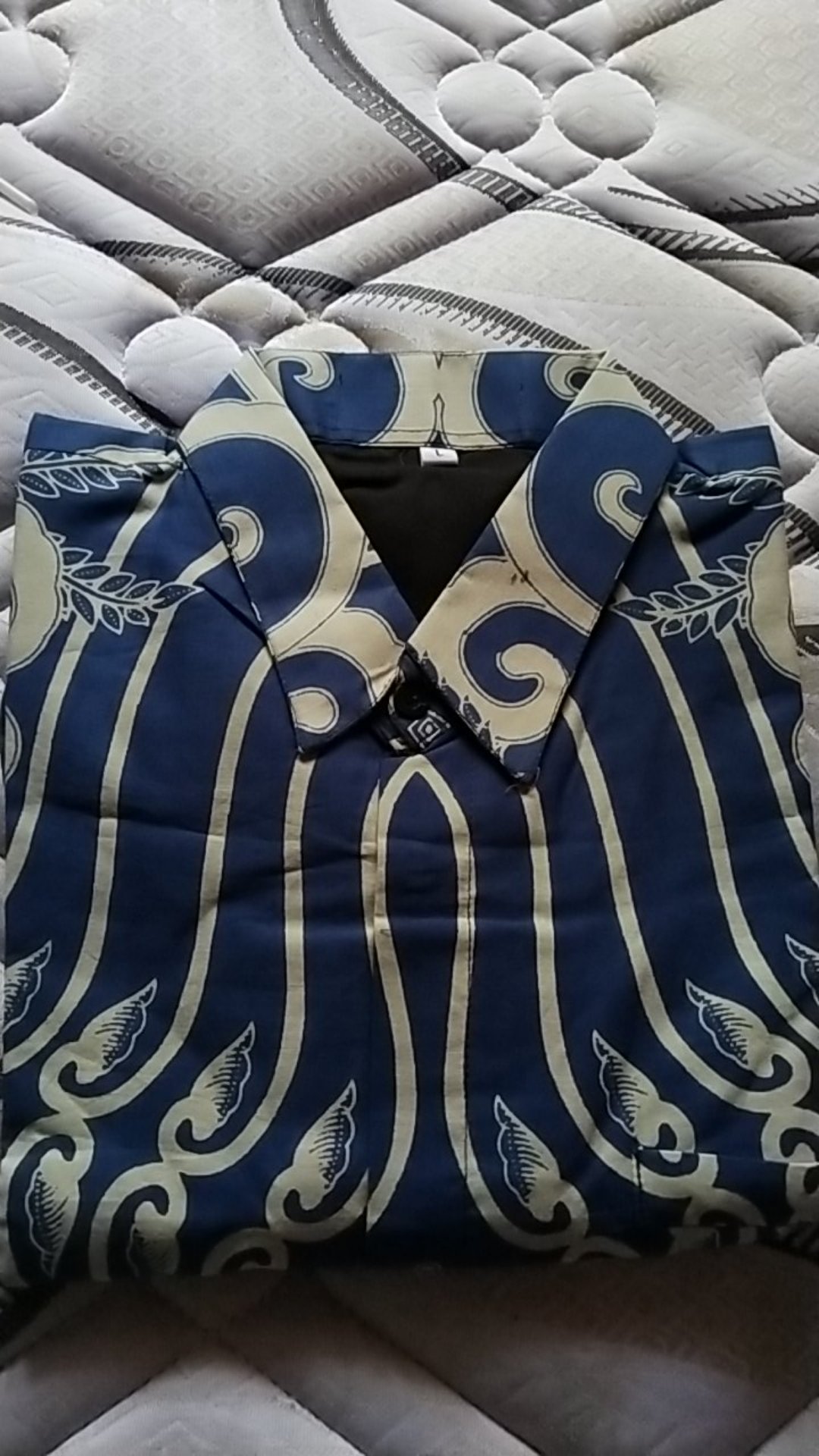 Batik Solo Kemeja Batik Solo Lengan Pendek Lapis Furing Kamandanu Blue Anjani Atasan Modern Gitarja