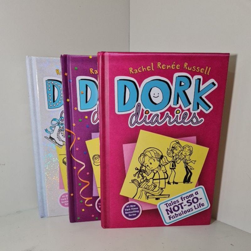 Novel Dork Diaries / Novel Import / Dork Diaries Hard Cover