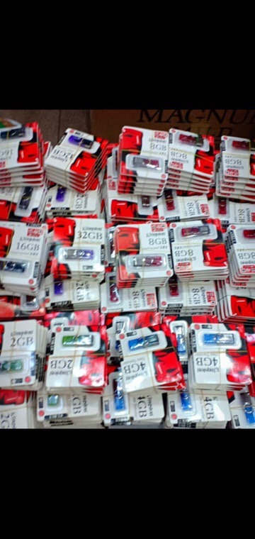 # HJ # Flashdisk Kingston 2, 4, 8, 16, 32GB