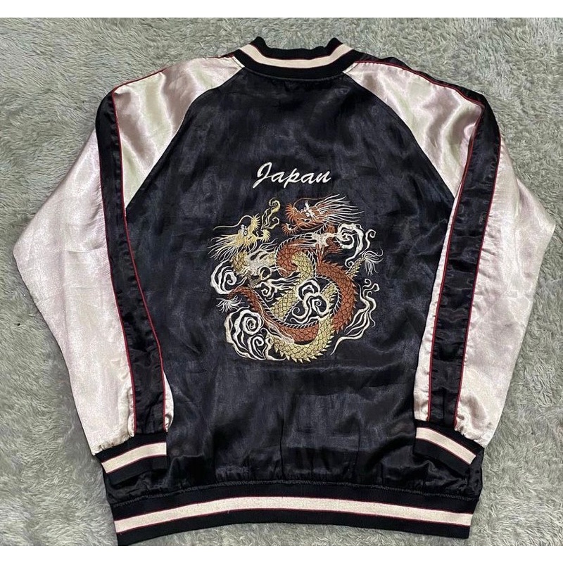 Sukajan Twins ryu Japan traditional