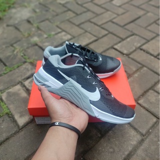 nike react metcon white