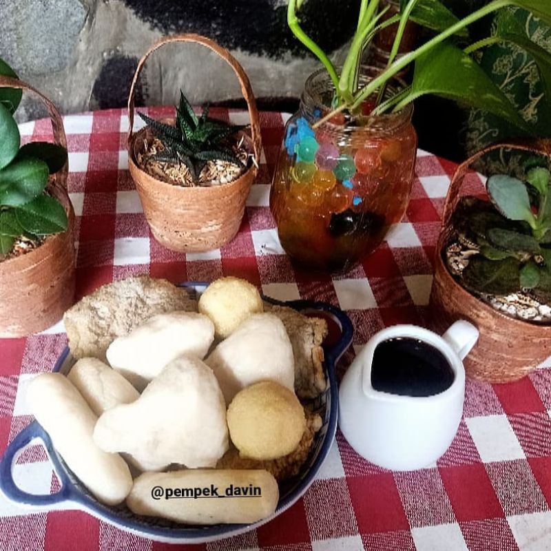 

pempek davin