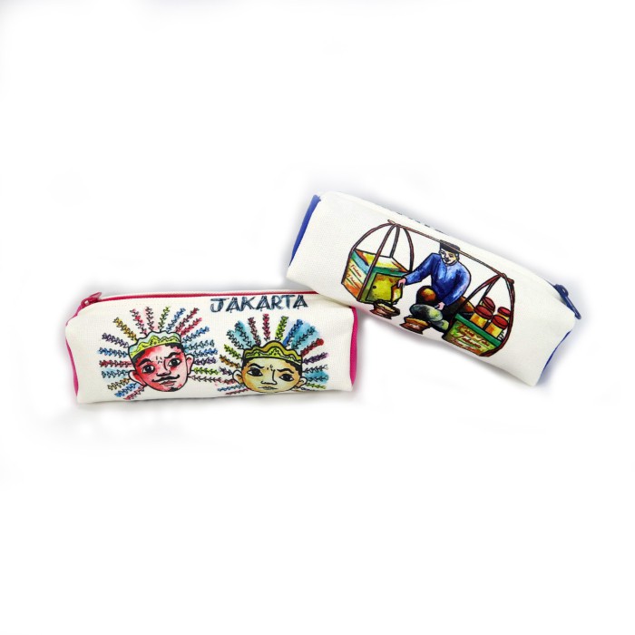

Tempat Pensil Kanvas Souvenir Oleh oleh khas Jakarta CP6 - 003